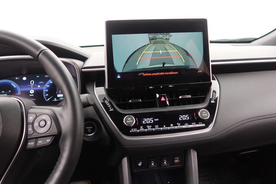 Toyota Corolla Cross vaihtoauto