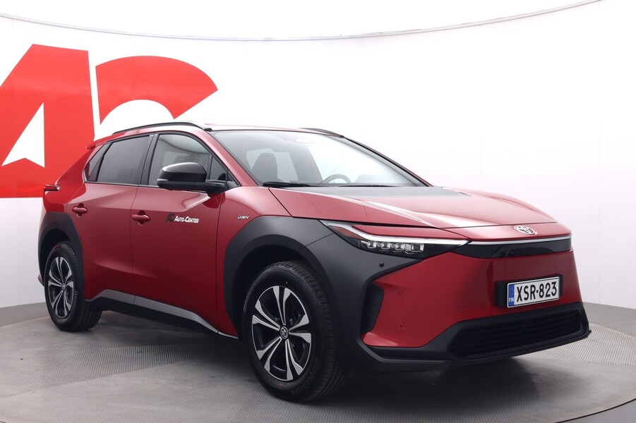 Toyota bZ4X vaihtoauto