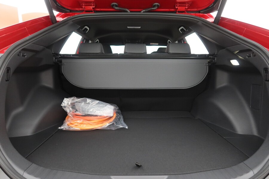 Toyota bZ4X vaihtoauto