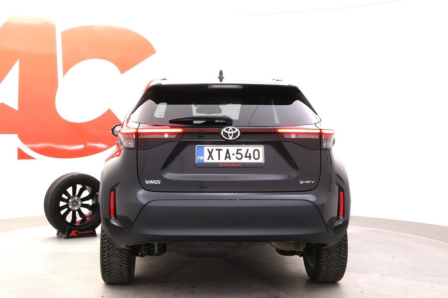 Toyota Yaris Cross vaihtoauto