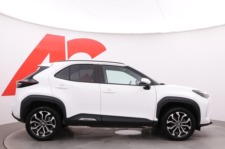 Toyota Yaris Cross vaihtoauto