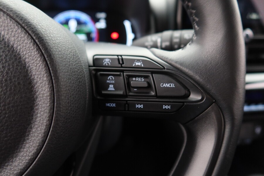 Toyota Yaris Cross vaihtoauto