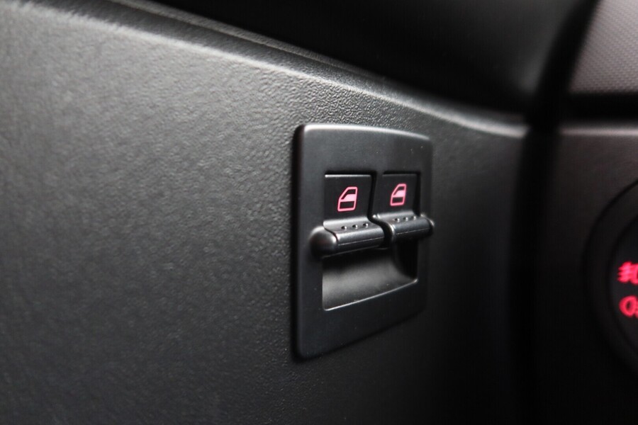 Volkswagen New Beetle vaihtoauto