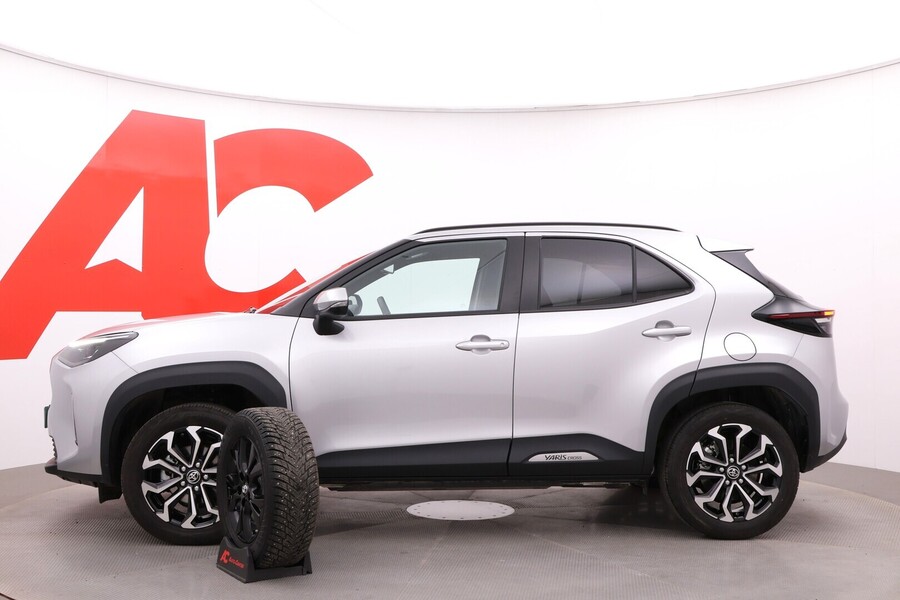 Toyota Yaris Cross vaihtoauto