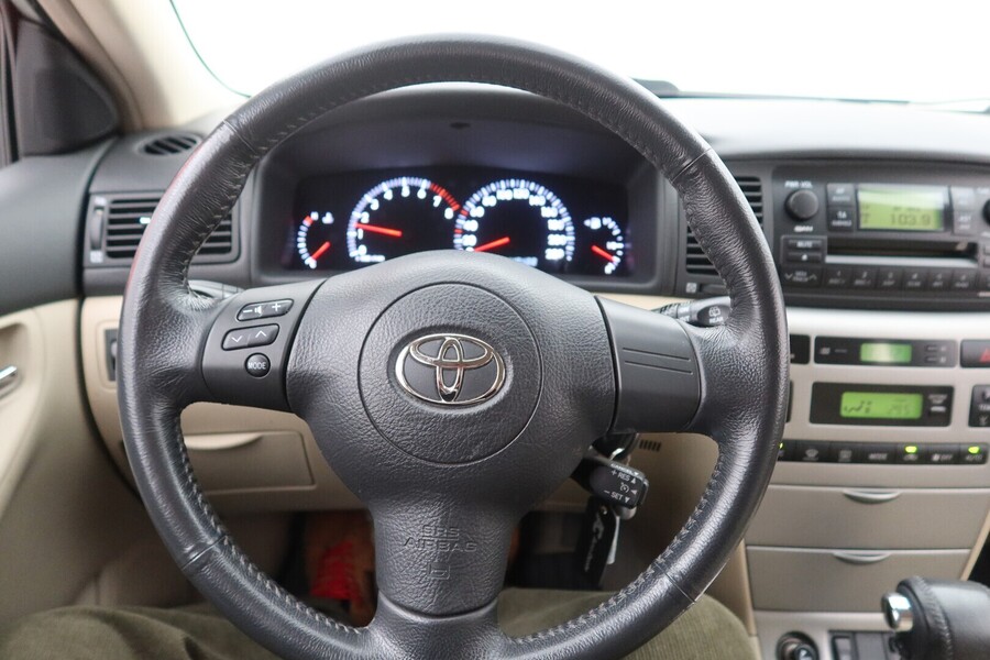 Toyota Corolla vaihtoauto