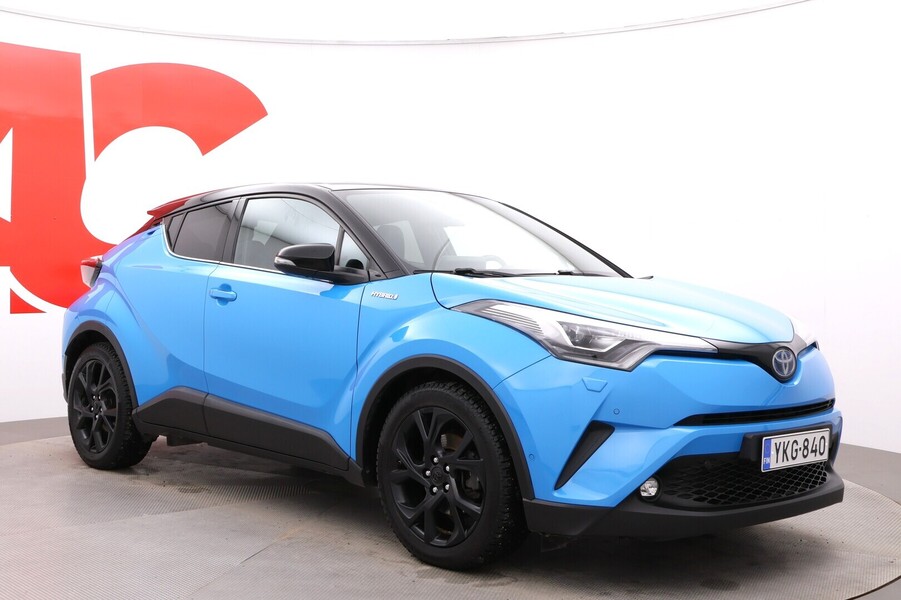 Toyota C-HR vaihtoauto