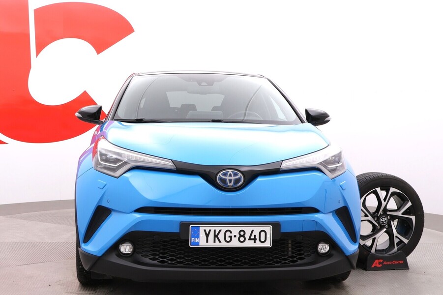 Toyota C-HR vaihtoauto
