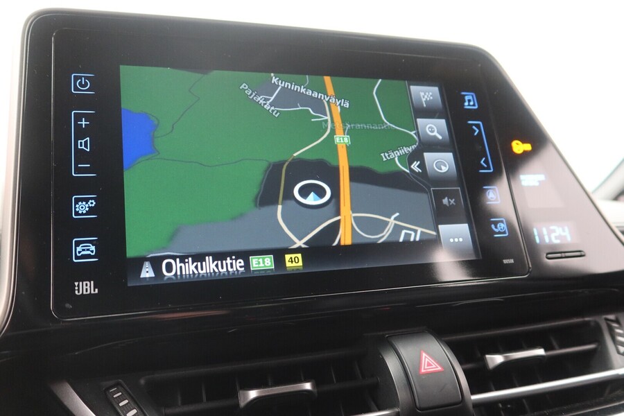 Toyota C-HR vaihtoauto