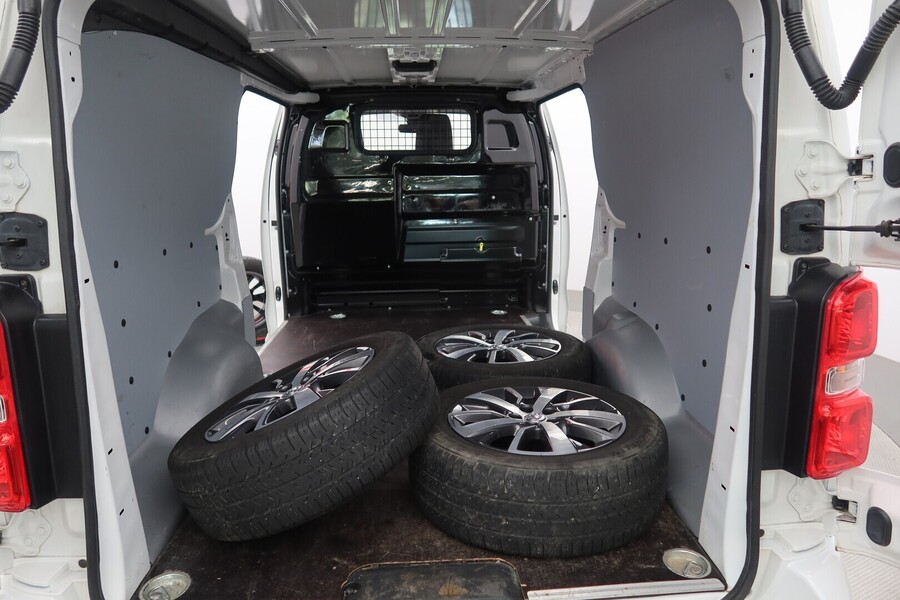 Toyota Proace vaihtoauto