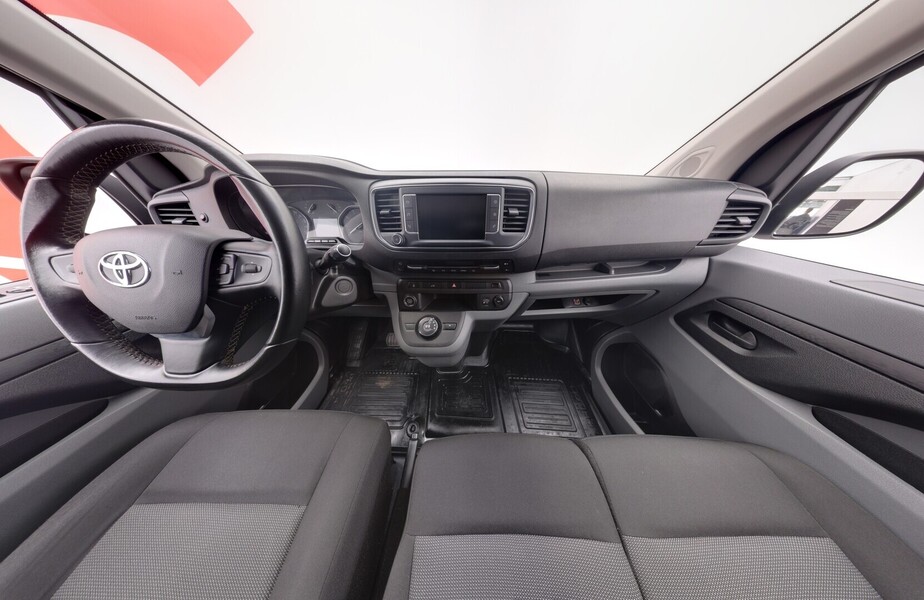 Toyota Proace vaihtoauto