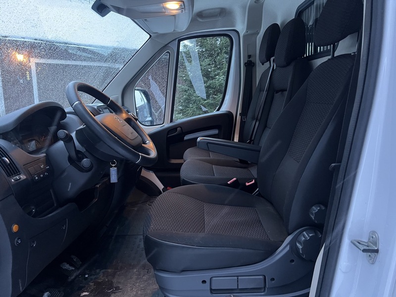 Peugeot Boxer vaihtoauto