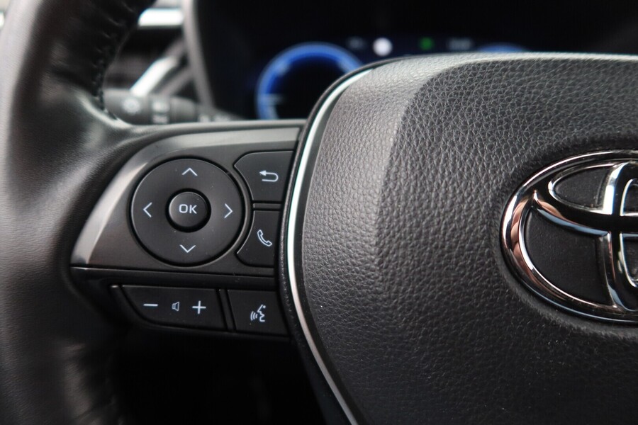 Toyota Corolla Cross vaihtoauto