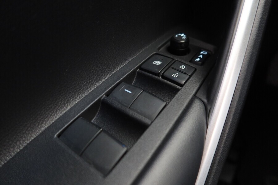 Toyota Corolla Cross vaihtoauto