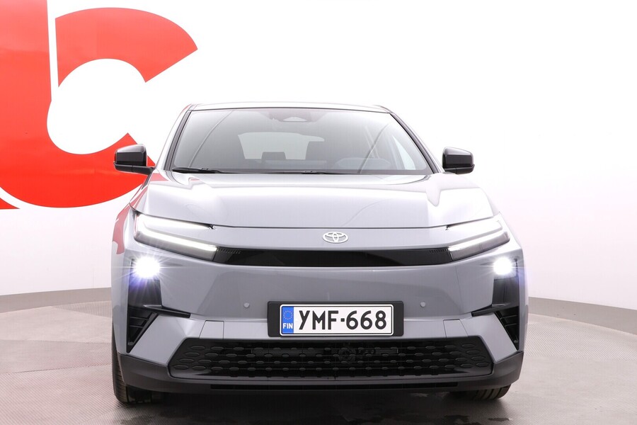 Toyota C-HR+ vaihtoauto