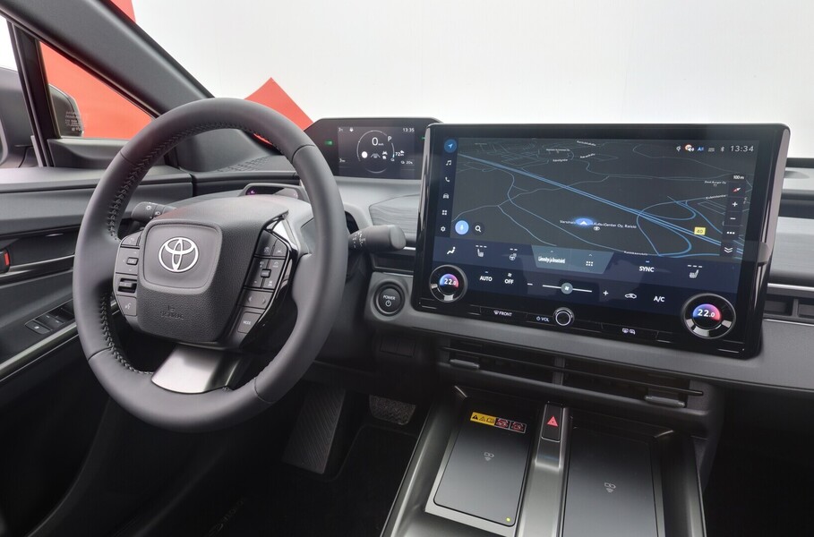 Toyota C-HR+ vaihtoauto