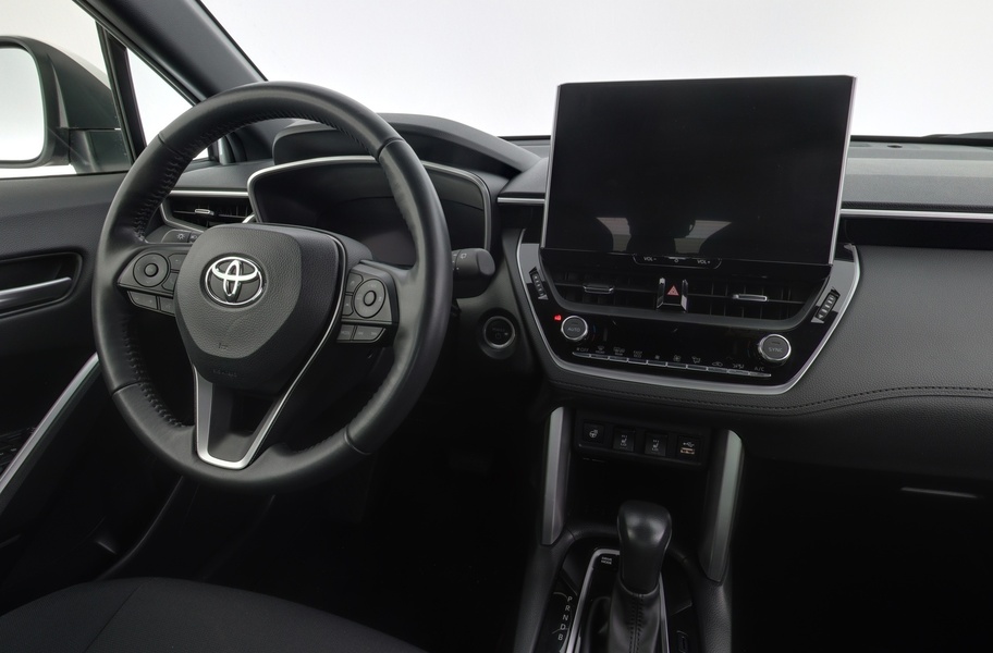 Toyota Corolla Cross vaihtoauto