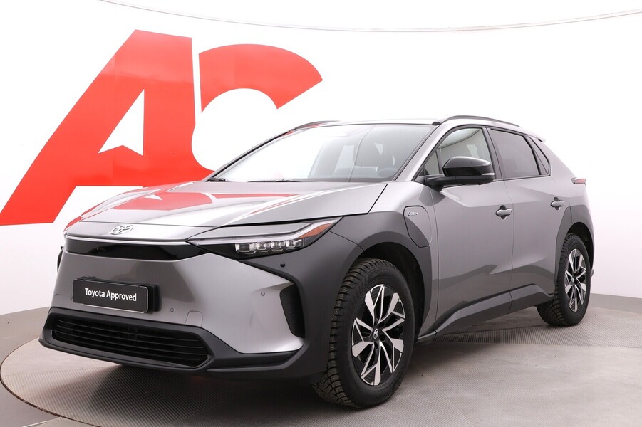 Toyota bZ4X vaihtoauto