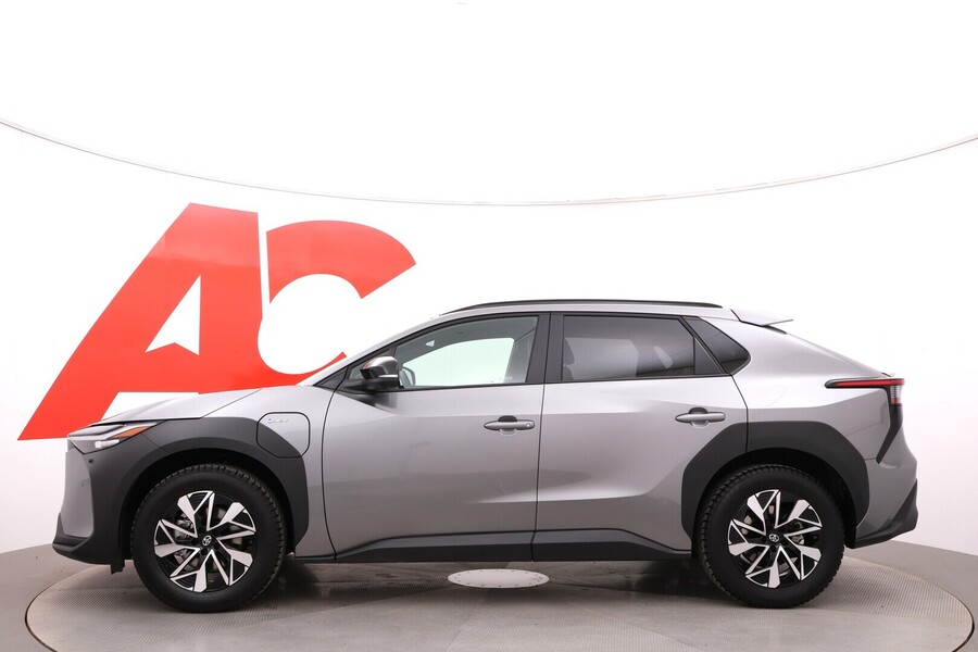 Toyota bZ4X vaihtoauto