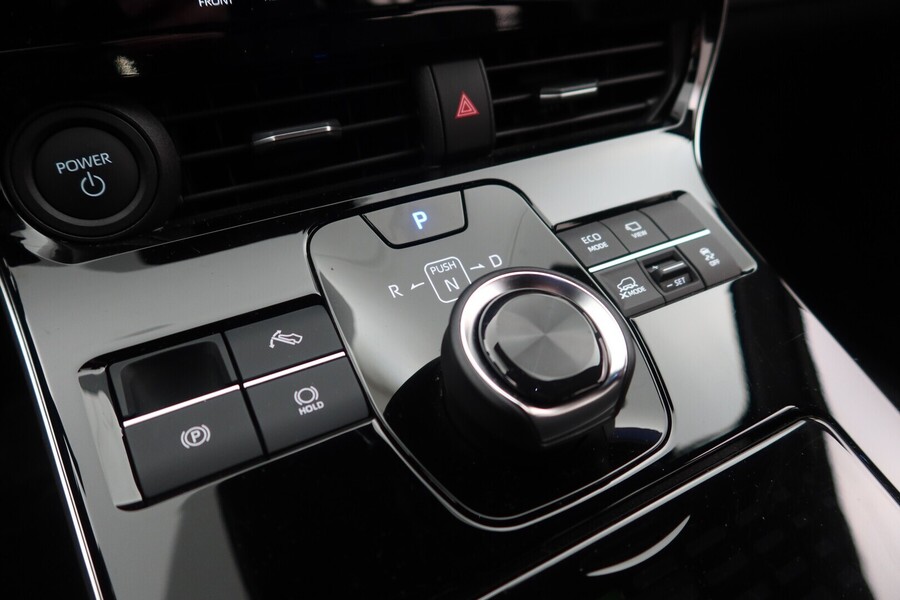 Toyota bZ4X vaihtoauto