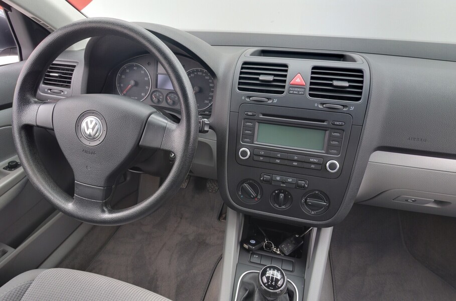 Volkswagen Jetta vaihtoauto