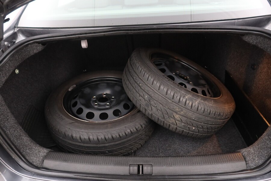 Volkswagen Jetta vaihtoauto