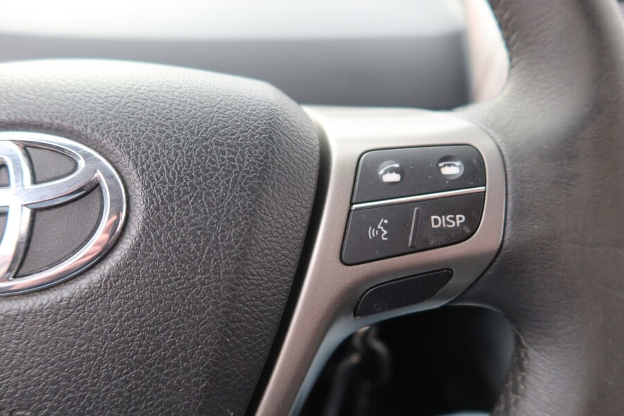 Toyota Verso vaihtoauto