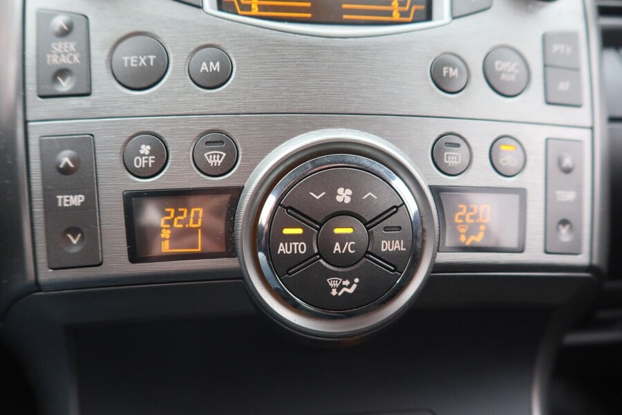 Toyota Verso vaihtoauto