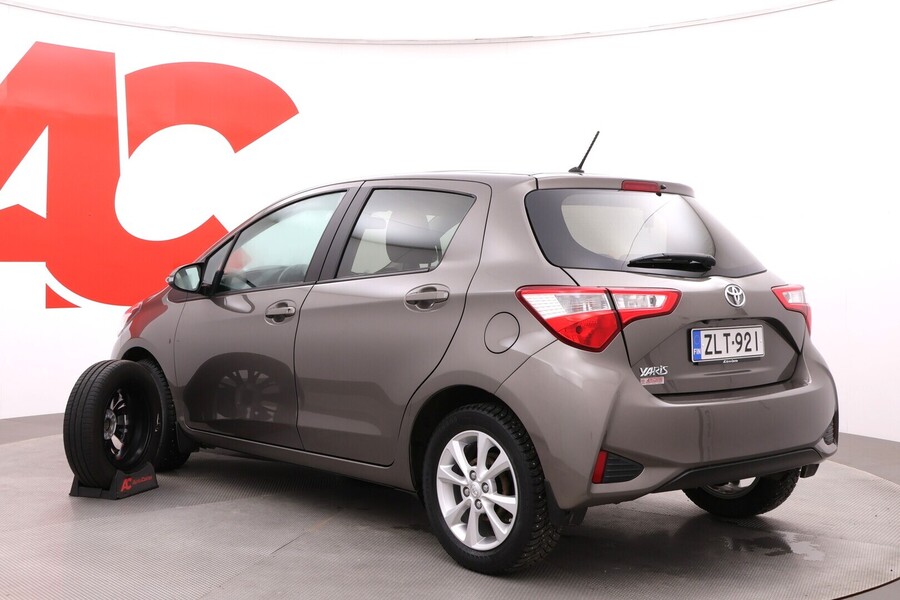 Toyota Yaris vaihtoauto