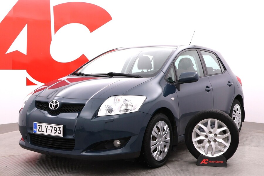 Toyota Auris vaihtoauto