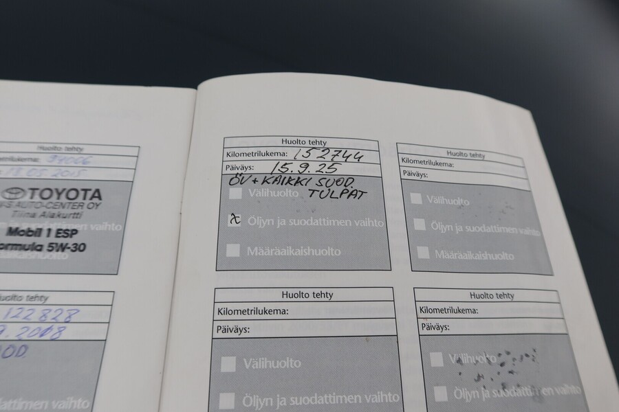 Toyota Auris vaihtoauto