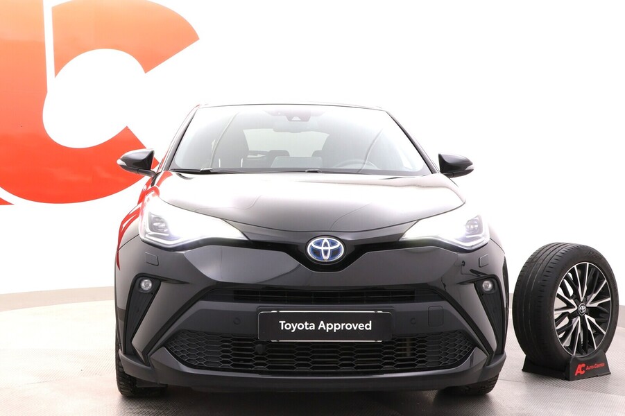 Toyota C-HR vaihtoauto