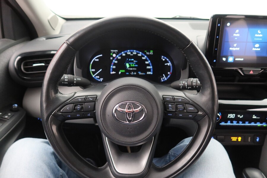 Toyota Yaris Cross vaihtoauto