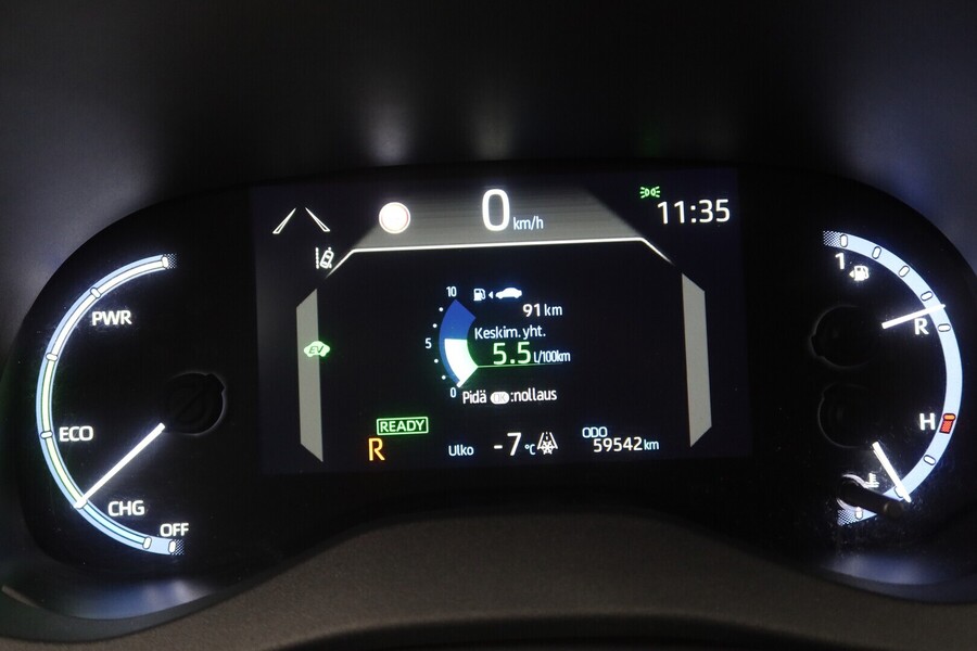 Toyota Yaris Cross vaihtoauto