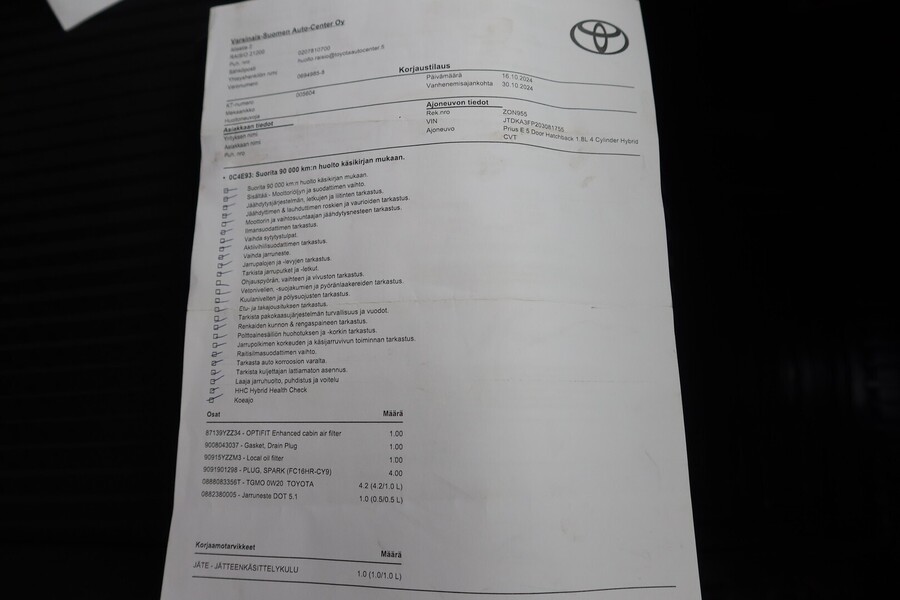 Toyota Prius Plug-in vaihtoauto