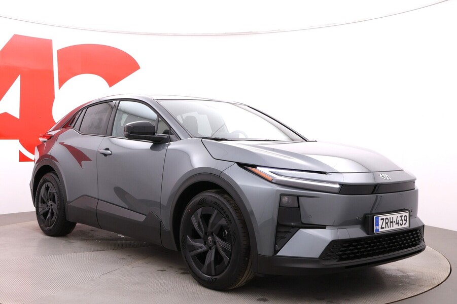 Toyota C-HR+ vaihtoauto