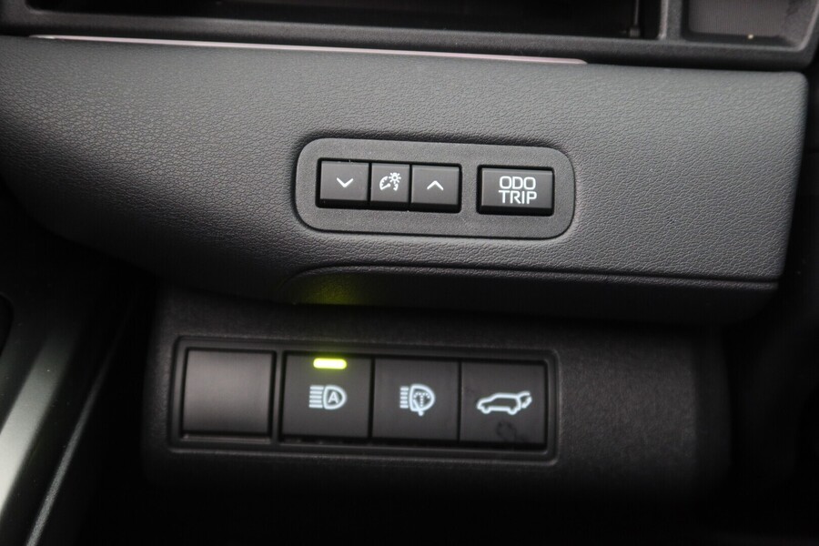 Toyota C-HR+ vaihtoauto