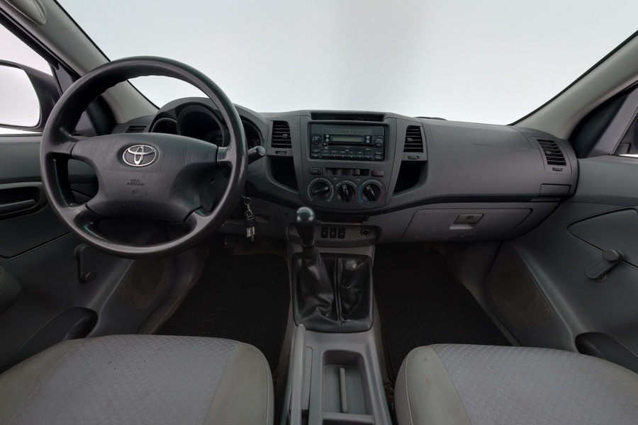 Toyota Hilux vaihtoauto