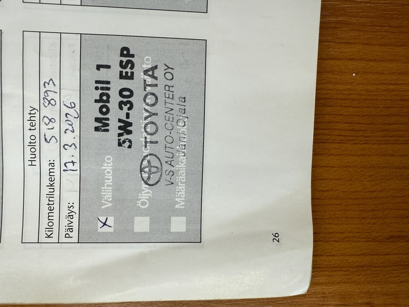 Toyota Hilux vaihtoauto