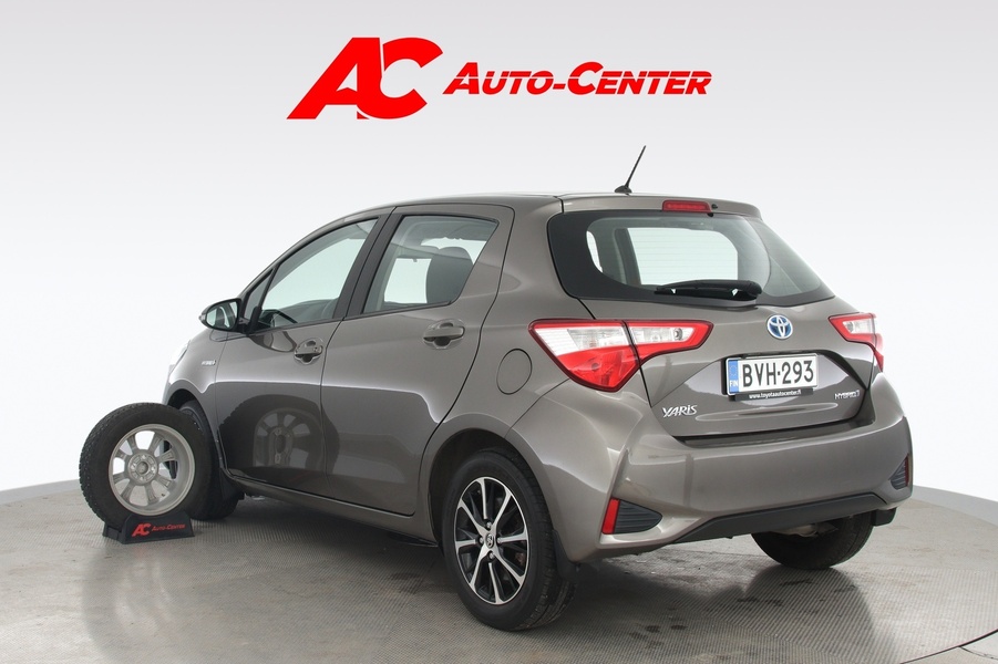 Toyota Yaris vaihtoauto