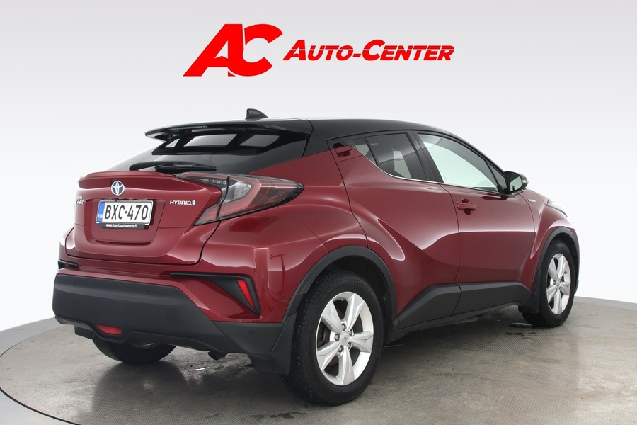 Toyota C-HR vaihtoauto