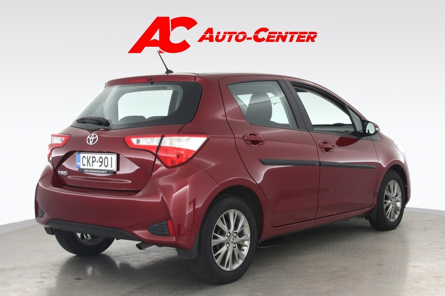 Toyota Yaris vaihtoauto