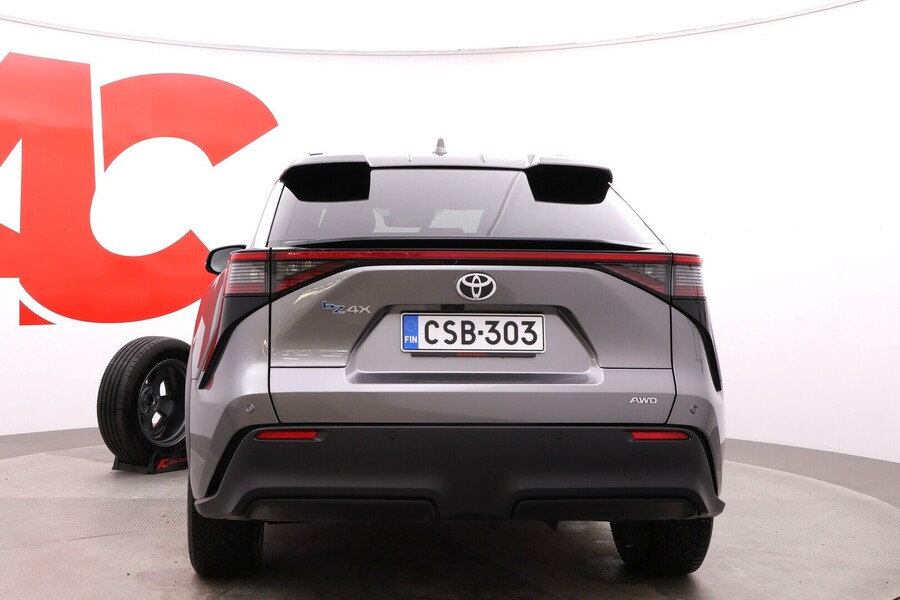 Toyota bZ4X vaihtoauto