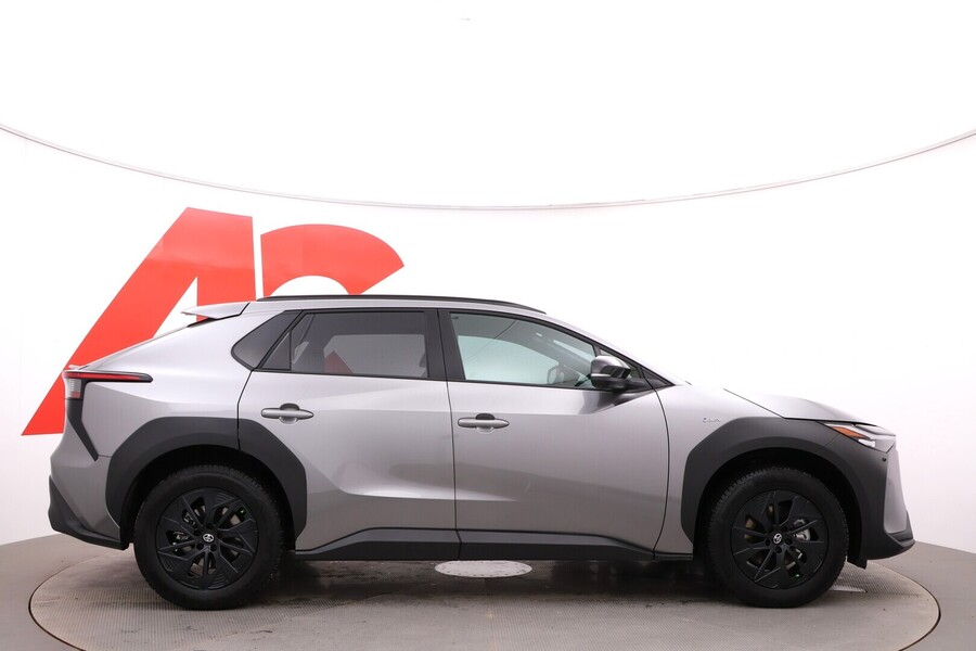 Toyota bZ4X vaihtoauto