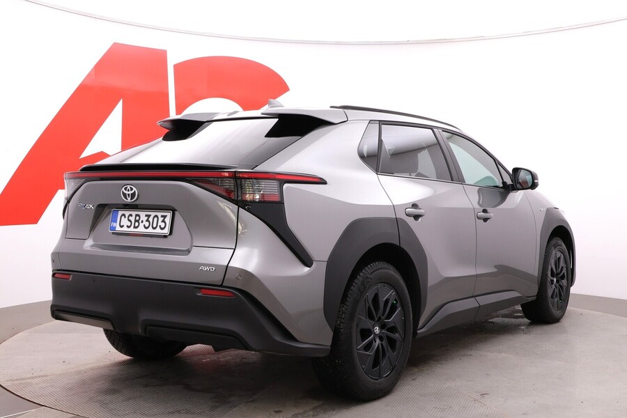 Toyota bZ4X vaihtoauto