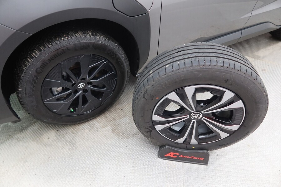 Toyota bZ4X vaihtoauto