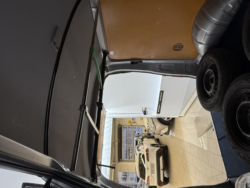 Toyota Hiace vaihtoauto