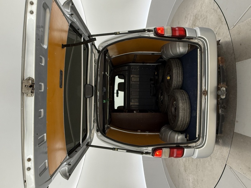 Toyota Hiace vaihtoauto