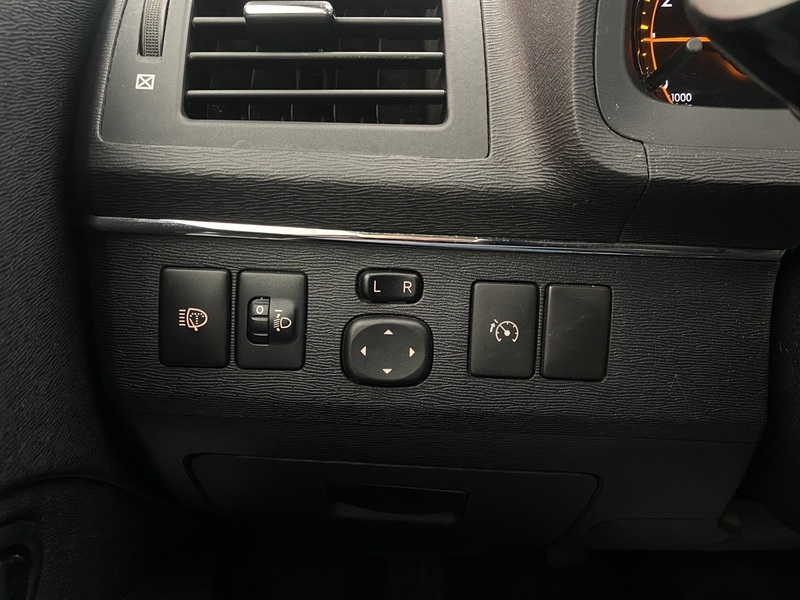 Toyota Avensis vaihtoauto