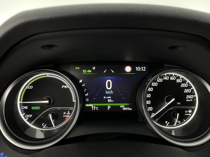 Toyota Camry vaihtoauto