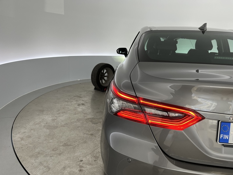 Toyota Camry vaihtoauto